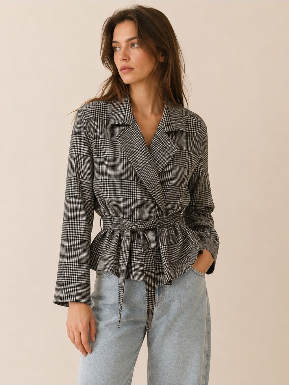 Emanuel Ungaro Black & White Glen Plaid Belted Peplum Jacket Size 10